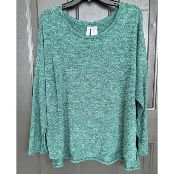 Joyspun Women’s Green Long Sleeve Top Size Large (12/14) Lightweight - Picture 1 of 5